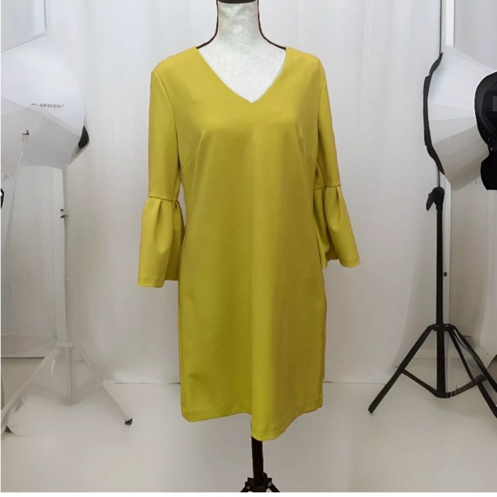 Donna Morgan Womens Size 8  Mustard Dress Bell Sleeves Back Zip Pockets